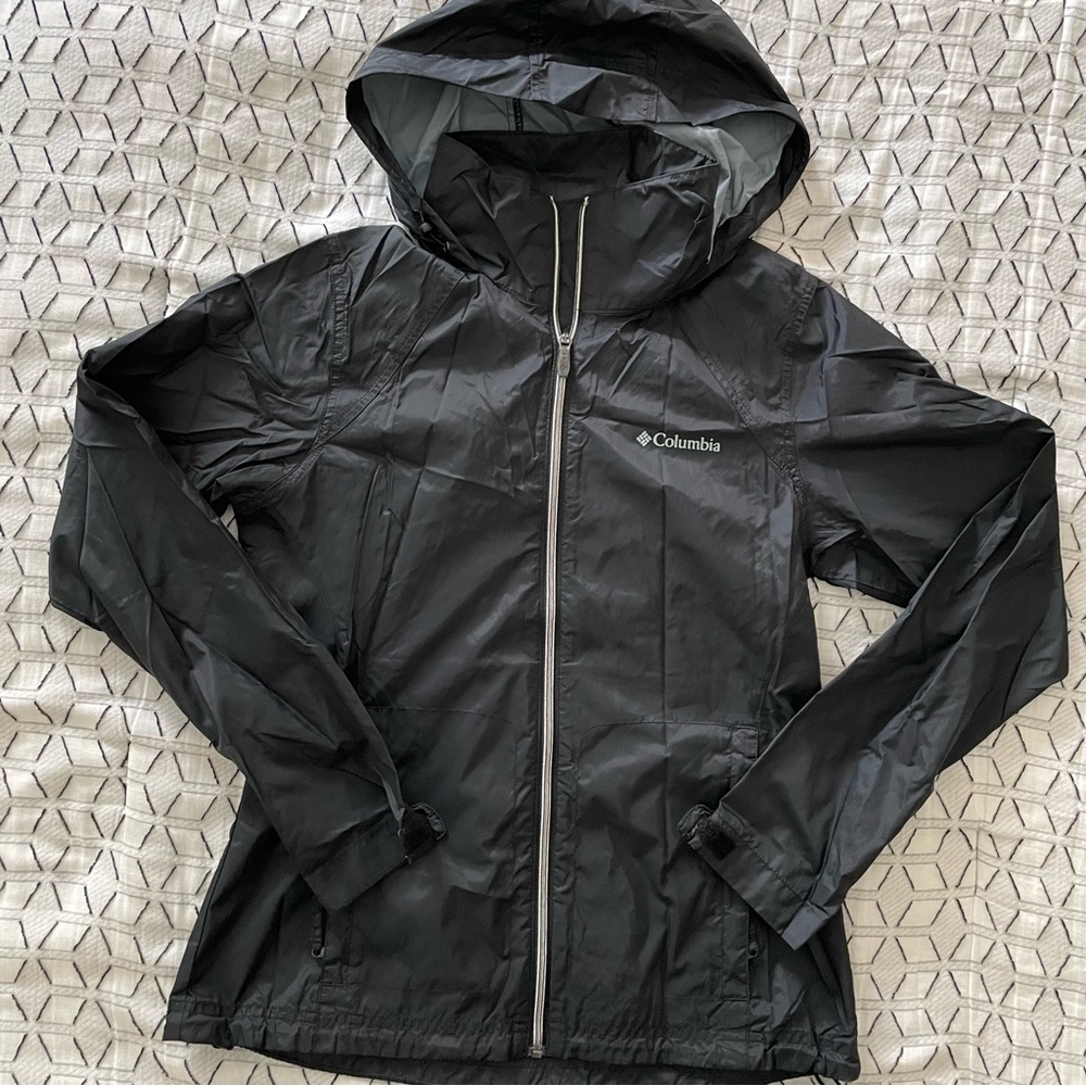 Columbia jacket with hide away hood
